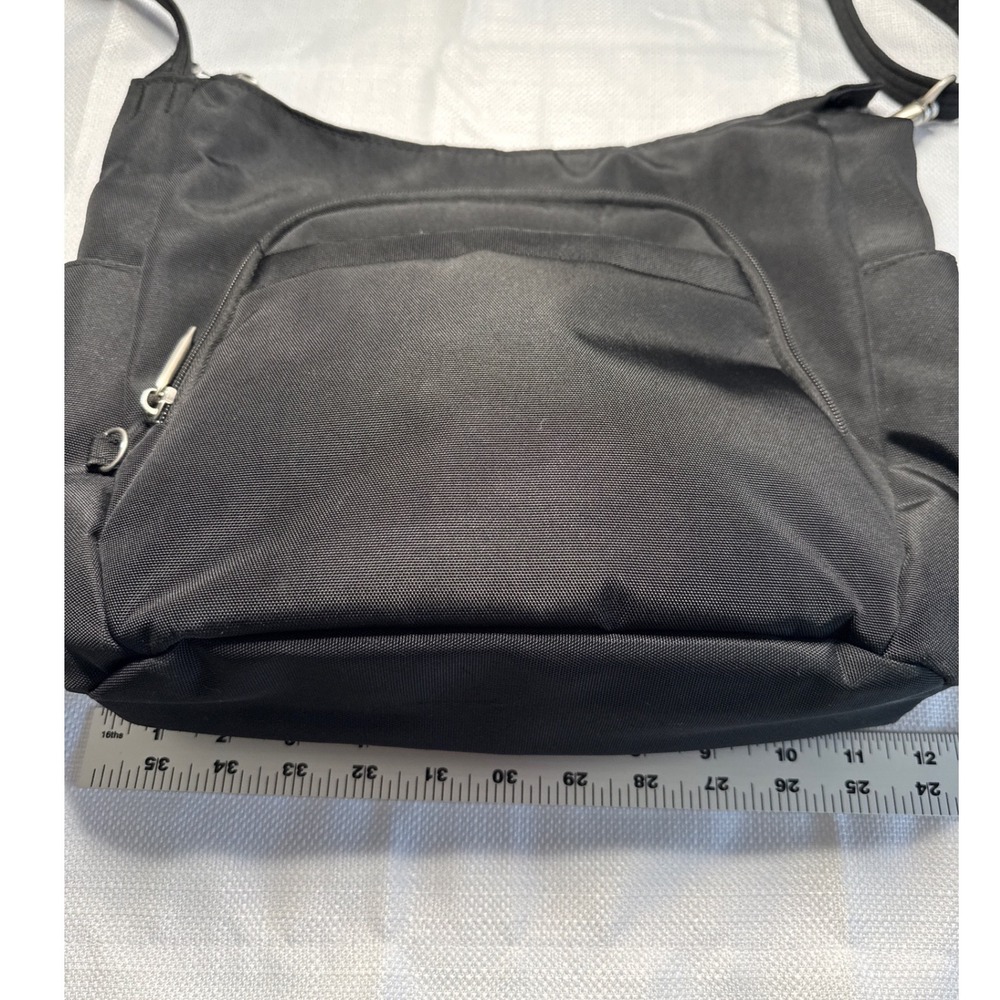Travelon Anti-Theft Classic Messenger Bag Black Nylon Crossbody Travel Purse - Picture 4 of 9